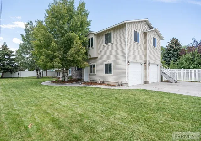 Homes for sale in Sugar City, ID | 202 W 3Rd S, Sugar City, ID 83448 | MLS# 2187565