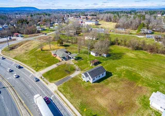 Photo 3 of Single family home for sale at 2237 Cloud Springs Rd, Rossville, GA 30741 | MLS# 1350820 | Listing updated on 2026-02-26