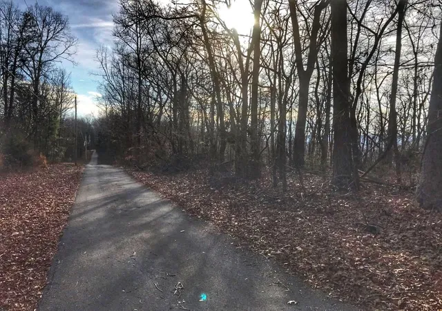 Photo 3 of Sale Pending at 514 Riverview Dr, Jasper, TN 37347 | MLS# 1345252 | Listing updated on 2026-08-06