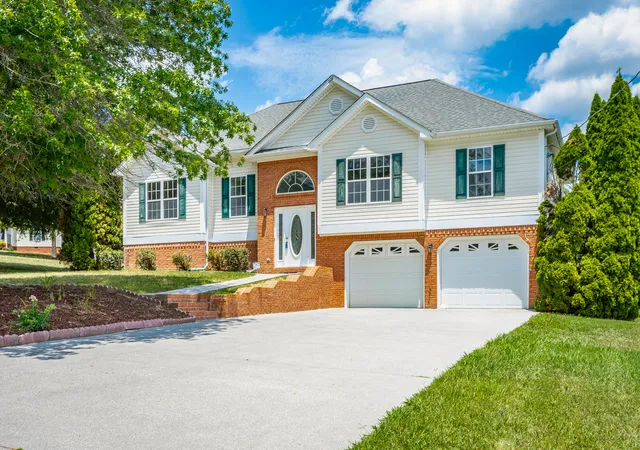 Photo 1 of Sale Pending at 56 Ginger Dr, Ringgold, GA 30736 | MLS# 1395961 | Listing updated on 2024-12-04