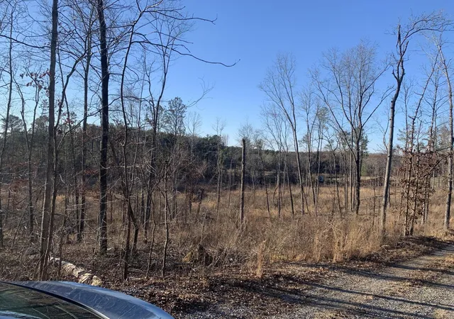 Photo 3 of Sale Pending at 965 Dunwoody Rd, La Fayette, GA 30728 | MLS# 1508345 | Listing updated on 2026-04-28