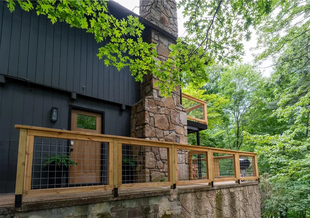 1st image of 1428 N Arbon Ln, Gatlinburg, TN 37738 | MLS# 1515832