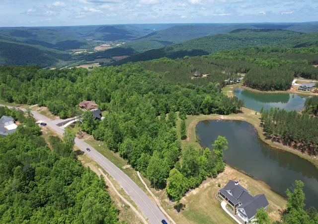 1st image of 460 Cherokee Path #Jf-280, Jasper, TN 37347 | MLS# 1517883