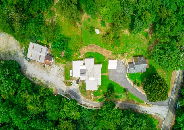 Photo 2 of Single family home for sale at 8509 Fair Oaks Rd, Hixson, TN 37343 | MLS# 1519069 | Listing updated on 2026-09-18