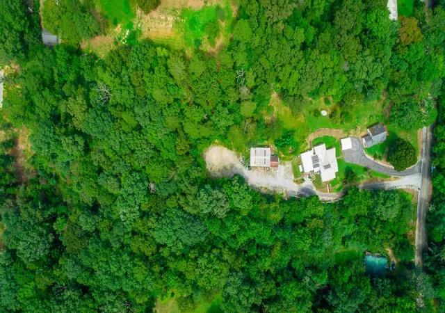 Photo 3 of Single family home for sale at 8509 Fair Oaks Rd, Hixson, TN 37343 | MLS# 1519069 | Listing updated on 2026-09-18