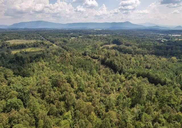 Photo 3 of House for sale at 8093 Acre Wright Ln NE, Cleveland, TN 37323 | MLS# 1520953 | Listing updated on 2026-09-15