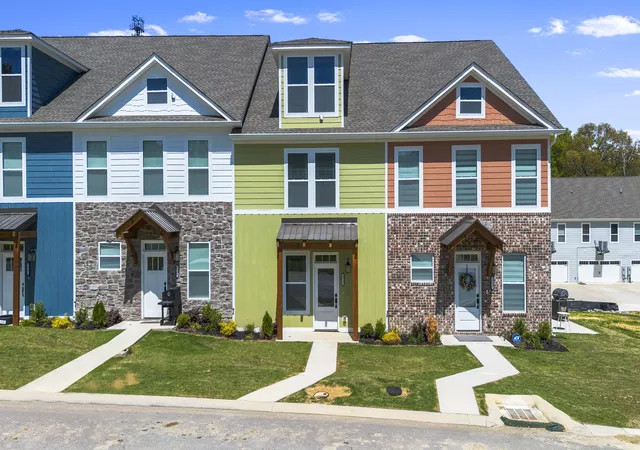 5th image of 1922,1924 1926,1928 Cypress Ln, Cleveland, TN 37323