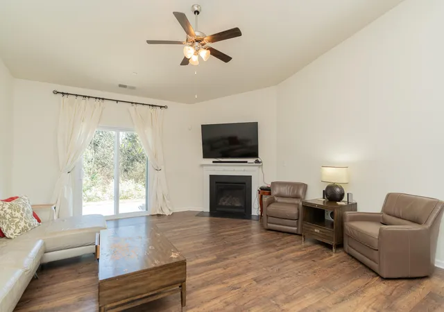 Photo 3 of Single family home for sale at 266 Huntley Meadows Dr, Rossville, GA 30741 | MLS# 1527057 | Listing updated on 2026-07-16