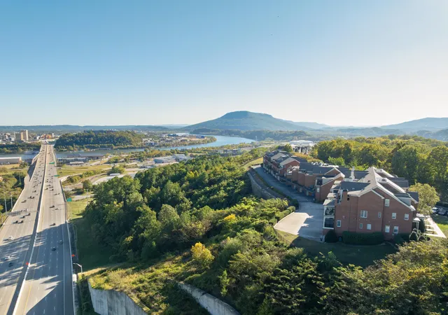 Photo 80 of Condo for sale at 554 Whitehall Rd #124, Chattanooga, TN 37405 | MLS# 1522582 | Listing updated on 2026-08-09