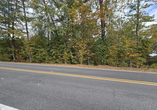 Photo 3 of Land for sale at 01 Se Headrick Southeast Cir, Dalton, GA 30721 | MLS# 1522891 | Listing updated on 2025-10-24