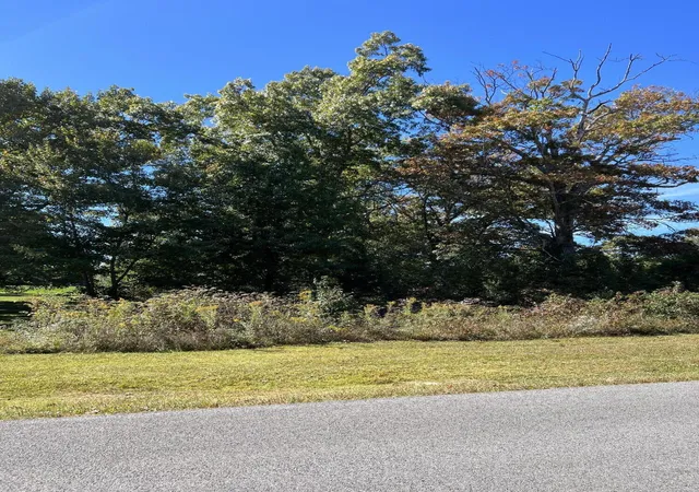 1st image of 1012 Ridley Dr, Crossville, TN 38572 | MLS# 1524214