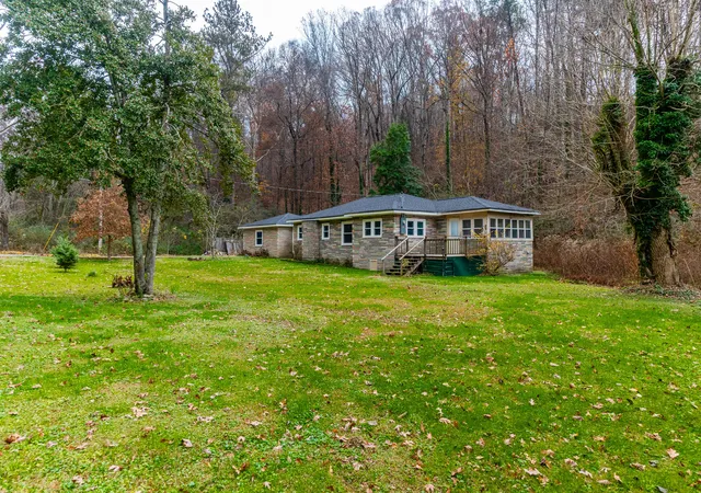 Photo 3 of Single family home for sale at 3269 N Highway 341, Rossville, GA 30741 | MLS# 1524424 | Listing updated on 2026-07-31