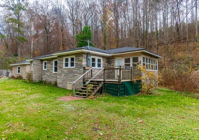 Photo 3 of Single family home for sale at 3269 N Highway 341, Rossville, GA 30741 | MLS# 1524424 | Listing updated on 2026-07-31