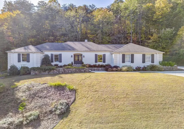 3rd image of 2305 Ravine Way, Dalton, GA 30720 | MLS# 1524488