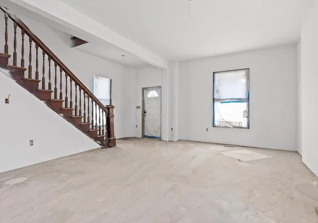 Photo 2 of Single family home for sale at 809 Fairview Ave, Chattanooga, TN 37403 | MLS# 1524651 | Listing updated on 2026-09-01