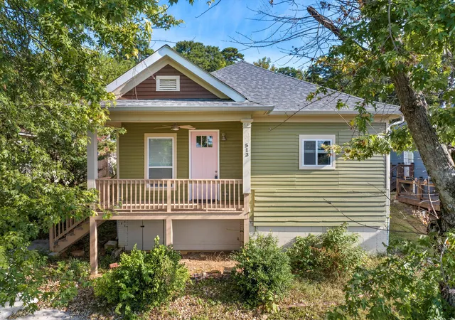 Homes for sale in Chattanooga, TN | 513 W Bell Ave, Chattanooga, TN 37405 | MLS# 1525989