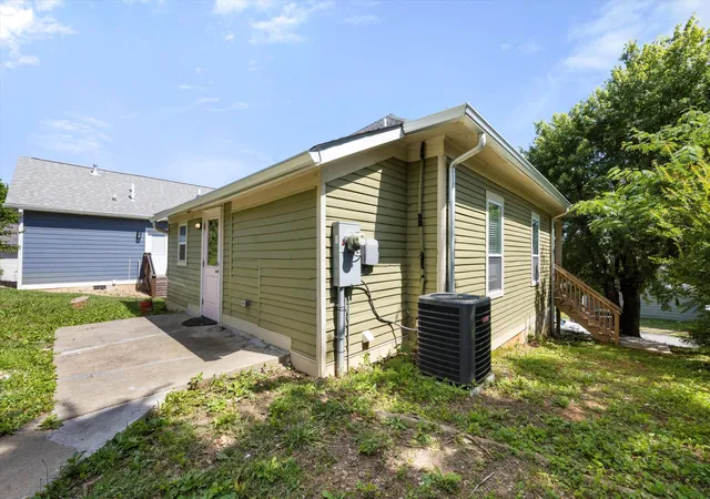Homes for sale in Chattanooga, TN | 513 W Bell Ave, Chattanooga, TN 37405 | MLS# 1525989