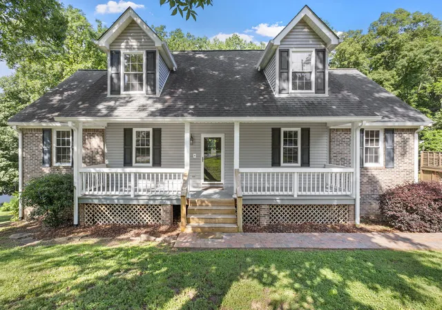 Homes for sale in Hixson, TN | 1808 Hidden Harbor Rd, Hixson, TN 37343 | MLS# 1536288