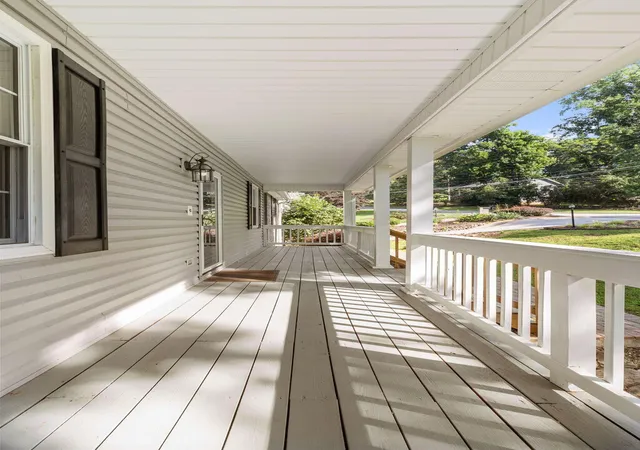 Homes for sale in Hixson, TN | 1808 Hidden Harbor Rd, Hixson, TN 37343 | MLS# 1536288