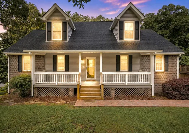 Homes for sale in Hixson, TN | 1808 Hidden Harbor Rd, Hixson, TN 37343 | MLS# 1536288
