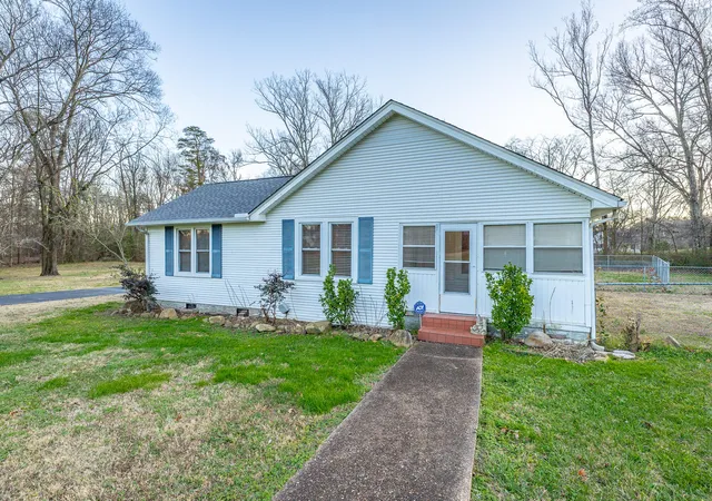 Homes for sale in Soddy Daisy, TN | 11724 Old Back Valley Rd, Soddy Daisy, TN 37379 | MLS# 1526184