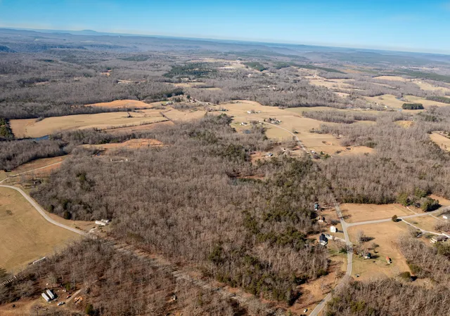 3rd image of 803 Joe Groves Rd, Pikeville, TN 37367 | MLS# 1526310