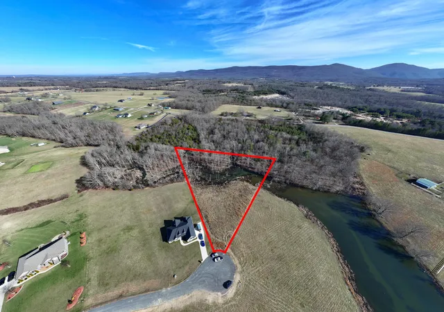 Photo 3 of Sale Pending at 145 Whitson Ln, Crossville, TN 38572 | MLS# 1527305 | Listing updated on 2026-02-16