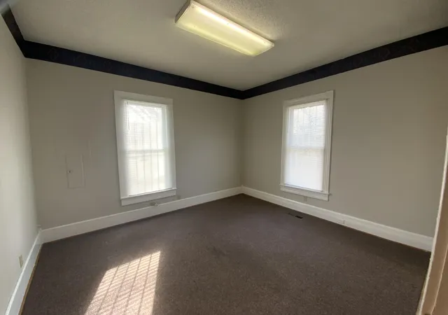 Photo 4 of Single family home for sale at 900 S Greenwood Ave, Chattanooga, TN 37404 | MLS# 1527277 | Listing updated on 2026-08-17