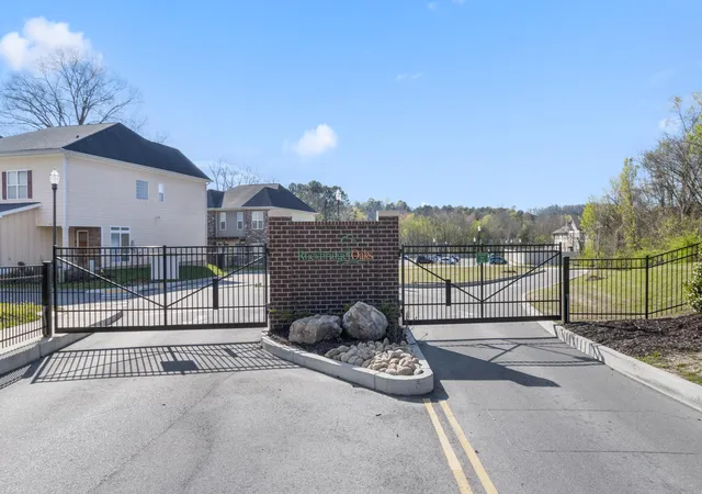 Photo 2 of Townhouse for sale at 6858 Palms Ct, Chattanooga, TN 37421 | MLS# 1531631 | Listing updated on 2026-07-31