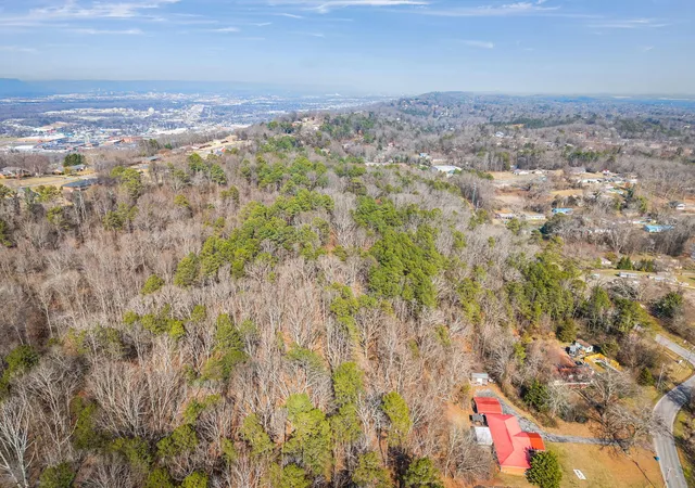 4th image of 1591 Park City Rd, Rossville, GA 30741 | MLS# 1528038