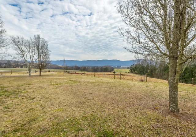 3rd image of 37803 US 127, Pikeville, TN 37367 | MLS# 1528560