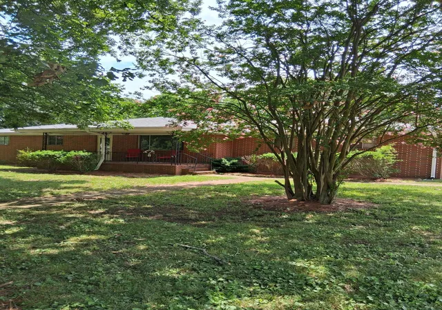 Photo 3 of Single family home for sale at 120 Morningside Dr, Soddy Daisy, TN 37379 | MLS# 1528222 | Listing updated on 2026-09-16