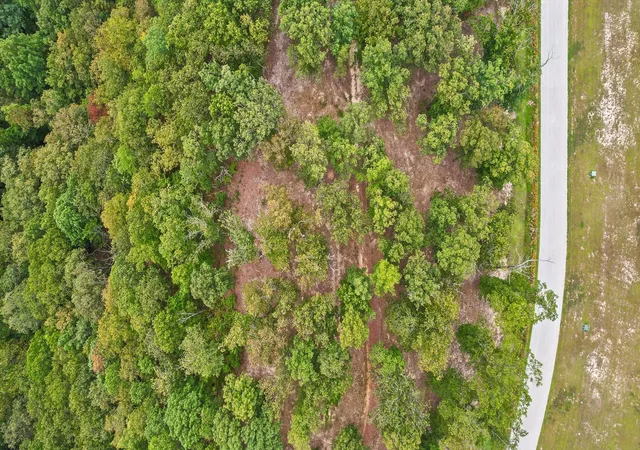 Photo 3 of Sale Pending at 4149 Amethyst Rd, Chattanooga, TN 37419 | MLS# 1528738 | Listing updated on 2026-05-15
