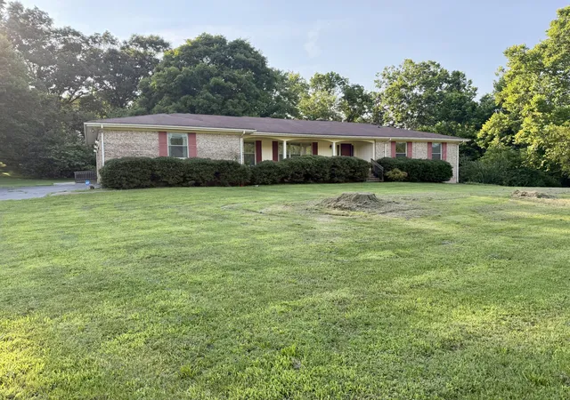 Homes for sale in Whitwell, TN | 557 Alvin York Hwy, Whitwell, TN 37397 | MLS# 1528375