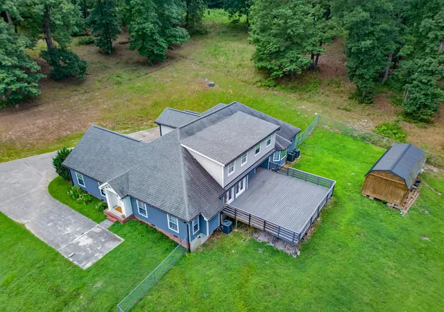 3rd image of 350 Alexander Rd, Ringgold, GA 30736 | MLS# 1528583