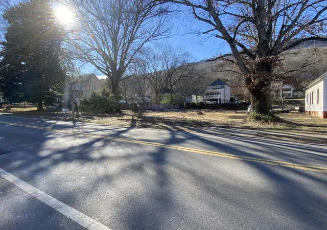 Homes for sale in Chattanooga, TN | 4313 Saint Elmo Ave, Chattanooga, TN 37409 | MLS# 1528625