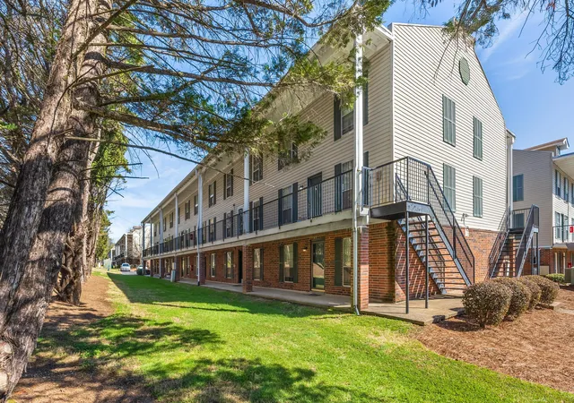 Homes for sale in Chattanooga, TN | 900 Mountain Creek Rd #E-71, Chattanooga, TN 37405 | MLS# 1530192