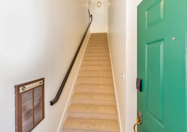 Photo 2 of Condo for sale at 1213 Bridgewater Ln, Chattanooga, TN 37405 | MLS# 1530600 | Listing updated on 2026-06-29