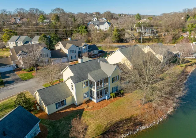 Photo 31 of Condo for sale at 1213 Bridgewater Ln, Chattanooga, TN 37405 | MLS# 1530600 | Listing updated on 2026-06-29