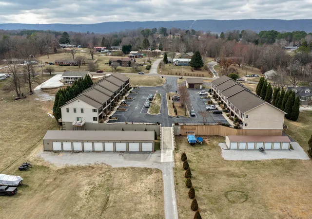 Homes for sale in Spring City, TN | 1235 New Lake Rd #Unit 4, Spring City, TN 37381 | MLS# 1533776