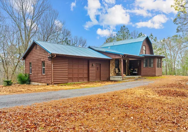 Photo 1 of Sale Pending at 2895 Old Federal Rd S, Chatsworth, GA 30705 | MLS# 1529164 | Listing updated on 2026-04-29