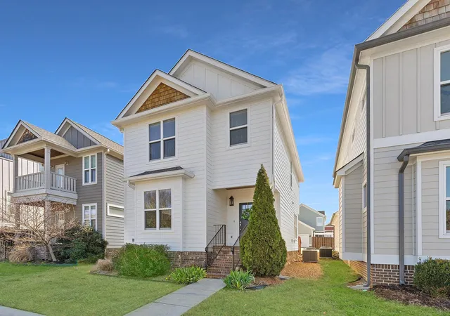 Homes for sale in Chattanooga, TN | 1420 Adams Street, Chattanooga, TN 37408 | MLS# 1529637