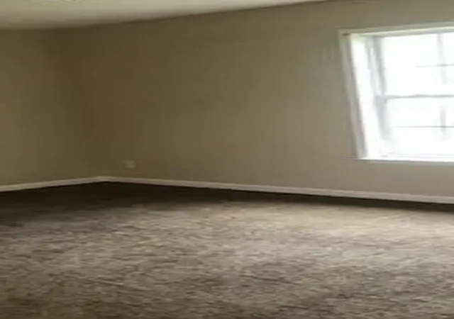 Photo 3 of Single family home for sale at 4014 Meadow Ln, Chattanooga, TN 37406 | MLS# 1530279 | Listing updated on 2026-03-12