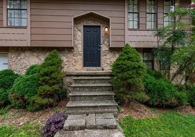 Photo 3 of Sale Pending at 674 Charbell St, Hixson, TN 37343 | MLS# 1529865 | Listing updated on 2026-06-20