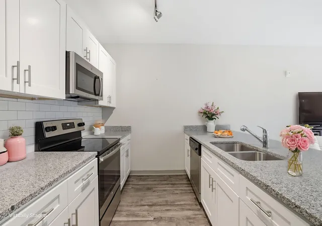Photo 3 of Condo for sale at 782 Riverfront Pkwy #307, Chattanooga, TN 37402 | MLS# 1529608 | Listing updated on 2026-09-02