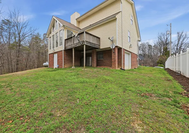 5th image of 325 Battlefield Dr, Ringgold, GA 30736 | MLS# 1529640