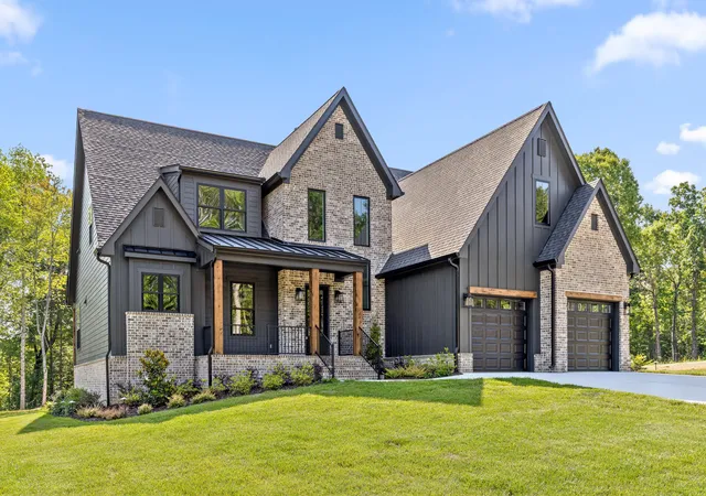 Photo 2 of Single family home for sale at 1708 Restful Dr, Soddy Daisy, TN 37379 | MLS# 1529887 | Listing updated on 2026-09-21