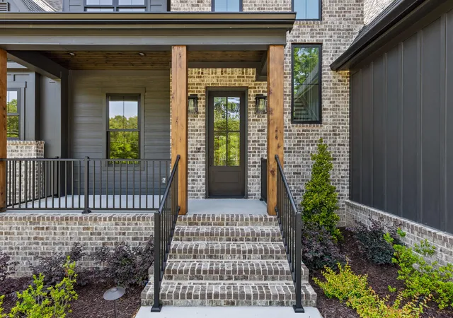 Photo 3 of Single family home for sale at 1708 Restful Dr, Soddy Daisy, TN 37379 | MLS# 1529887 | Listing updated on 2026-09-21