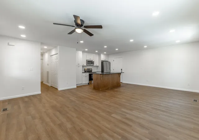 3rd image of 117 Chestnut St, Rossville, GA 30741 | MLS# 1529835