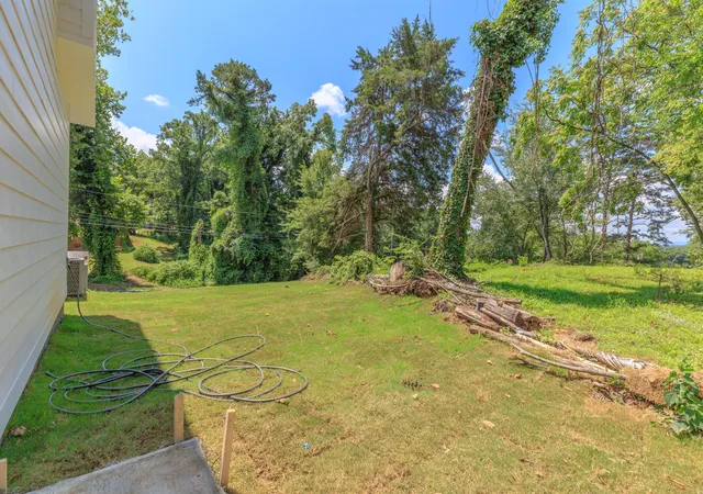 Photo 43 of Single family home for sale at 707 Sylvan Dr, Chattanooga, TN 37411 | MLS# 1530029 | Listing updated on 2026-09-08